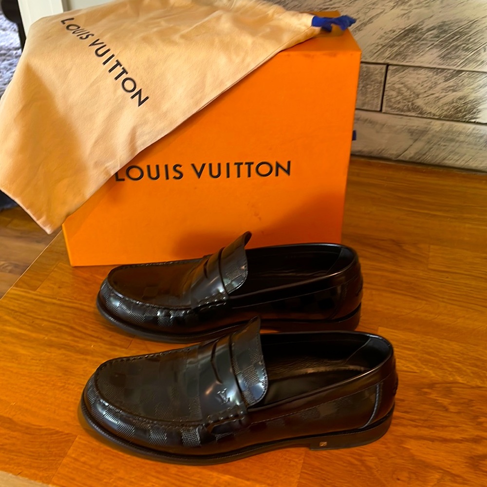 Mens Louis a Vuitton Damier Infini Dress Shoes